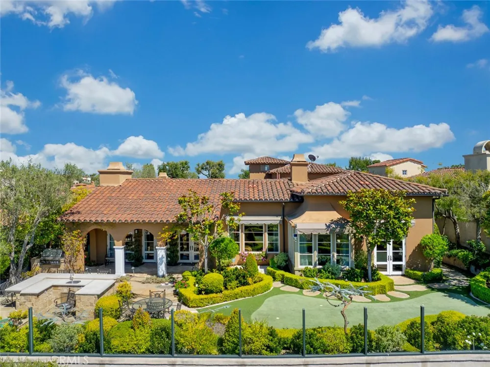 31 Overlook Newport Coast, CA 92657