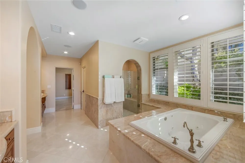 31 Overlook Newport Coast, CA 92657