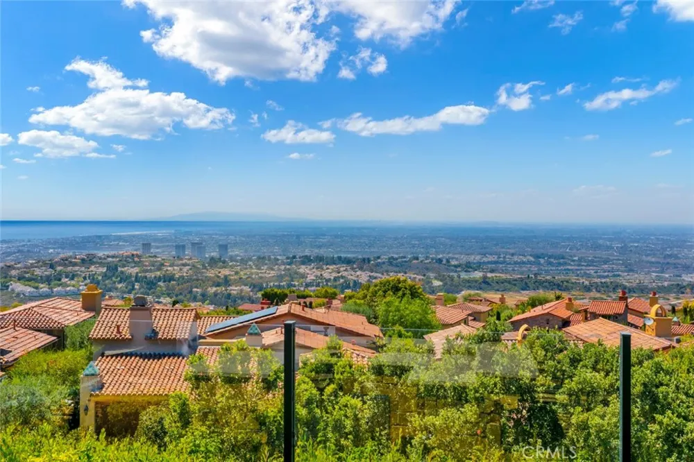 31 Overlook Newport Coast, CA 92657