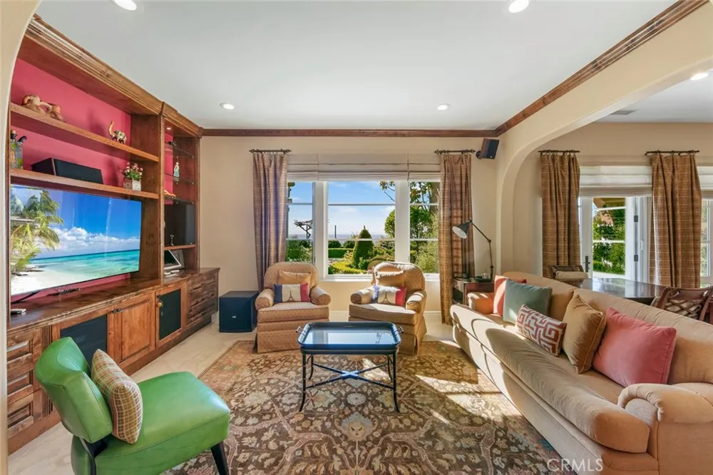 31 Overlook Newport Coast, CA 92657