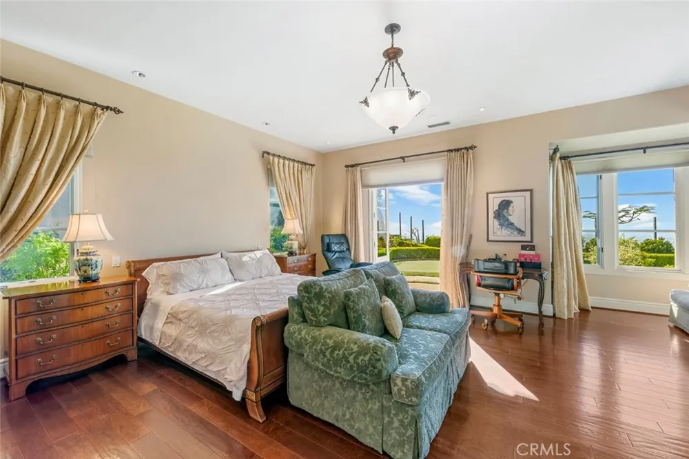 31 Overlook Newport Coast, CA 92657