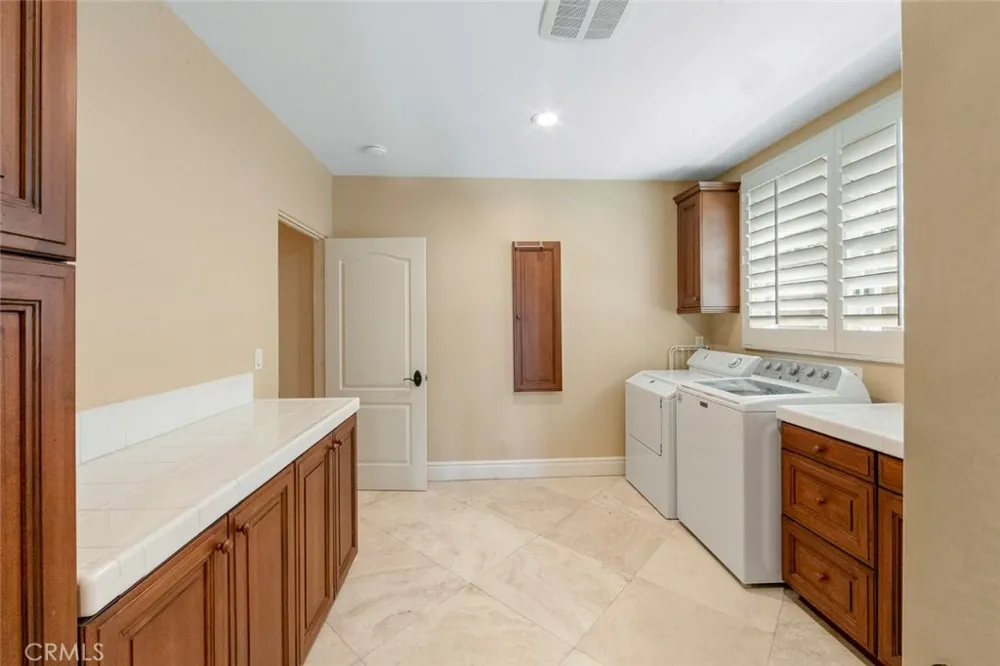 31 Overlook Newport Coast, CA 92657