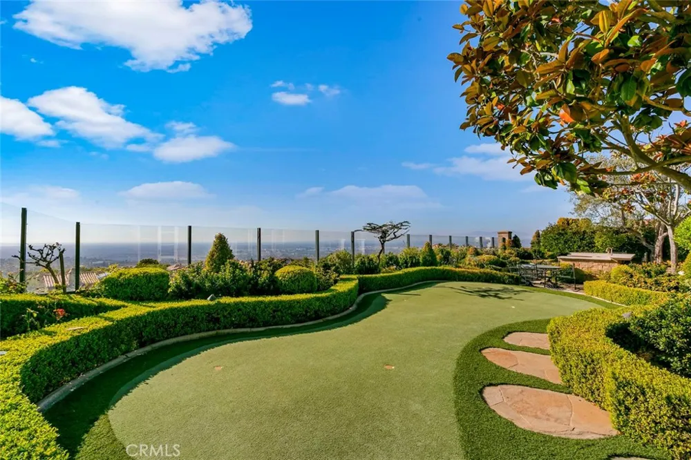 31 Overlook Newport Coast, CA 92657
