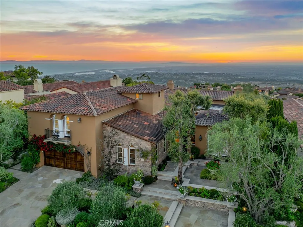 31 Overlook Newport Coast, CA 92657