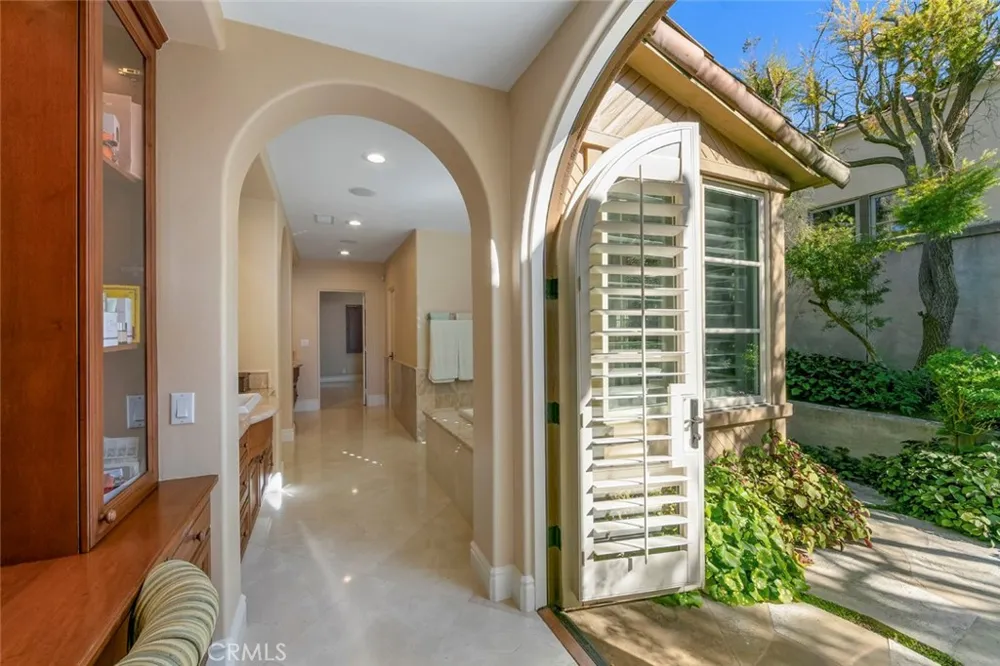 31 Overlook Newport Coast, CA 92657