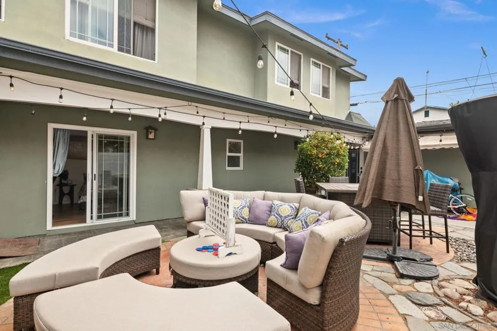 649 I Ave. Coronado, CA 92118