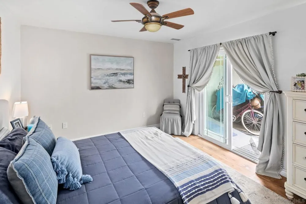 649 I Ave. Coronado, CA 92118