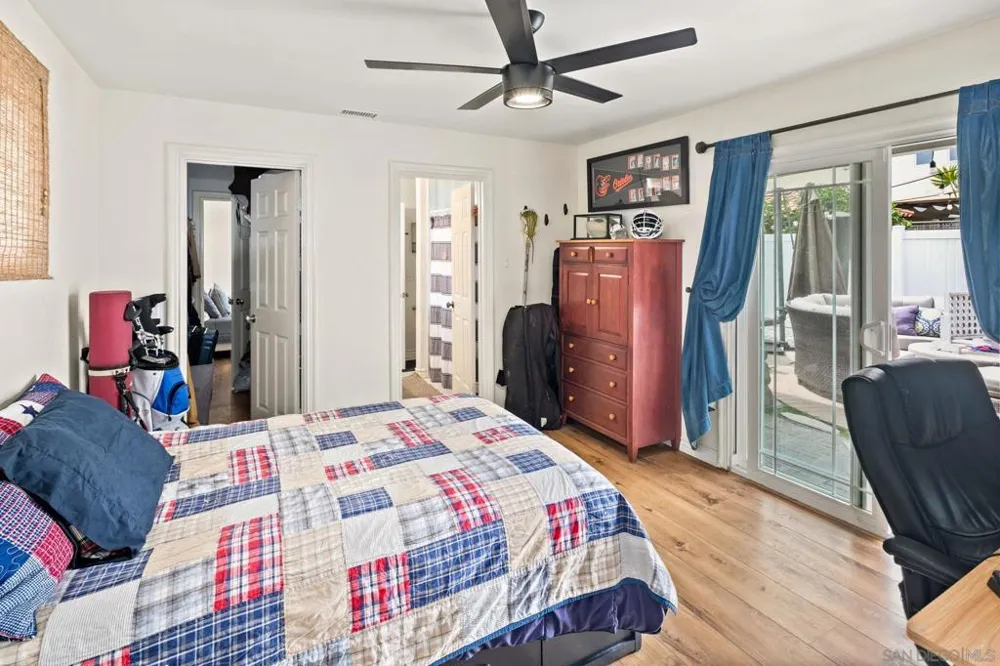 649 I Ave. Coronado, CA 92118