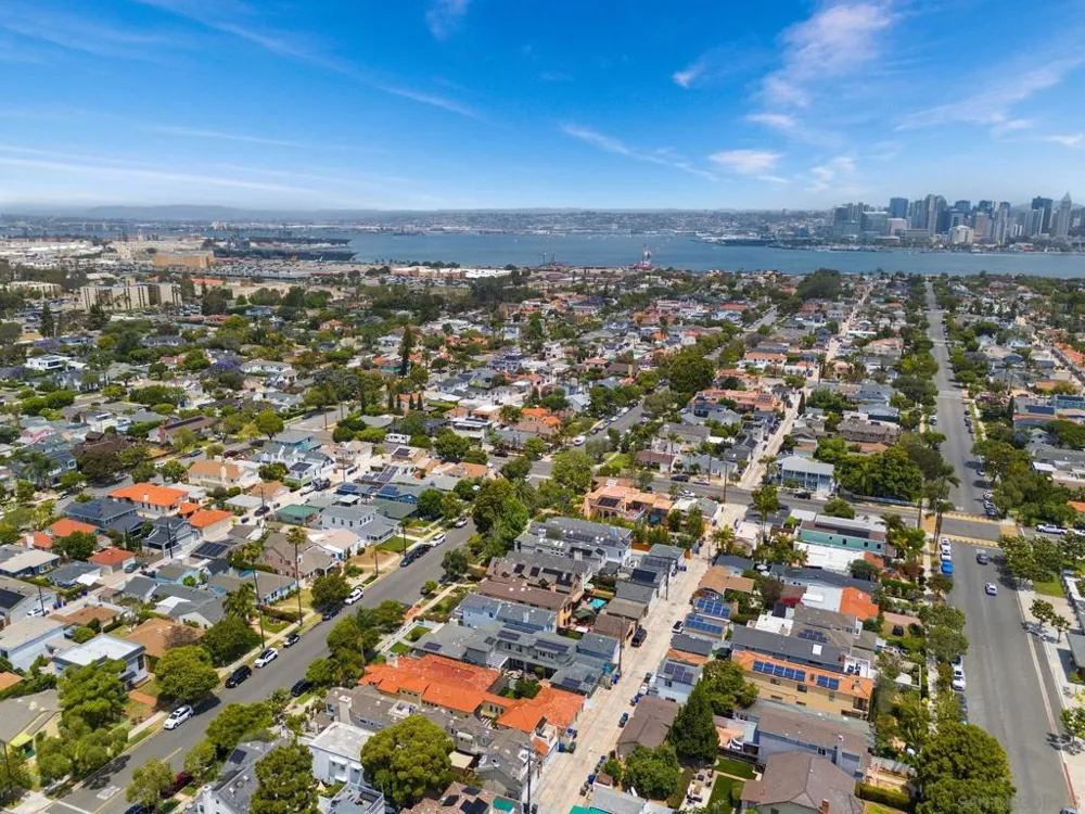 649 I Ave. Coronado, CA 92118