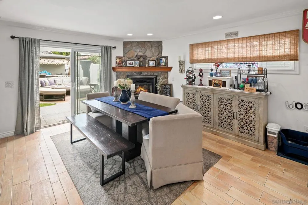 649 I Ave. Coronado, CA 92118