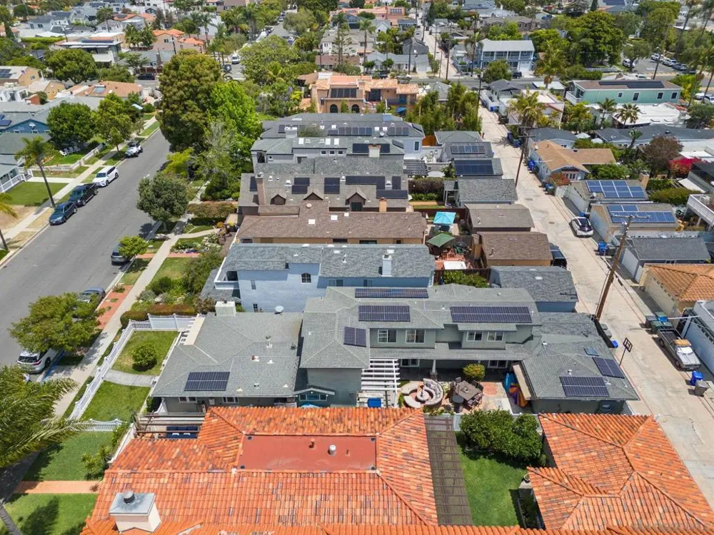 649 I Ave. Coronado, CA 92118