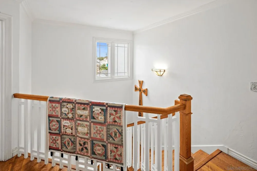 649 I Ave. Coronado, CA 92118