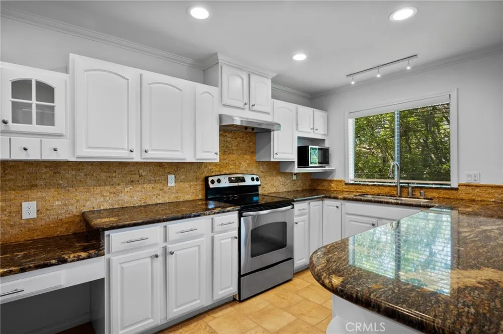 28100 Ridgefern Court #48 Rancho Palos Verdes, CA 90275