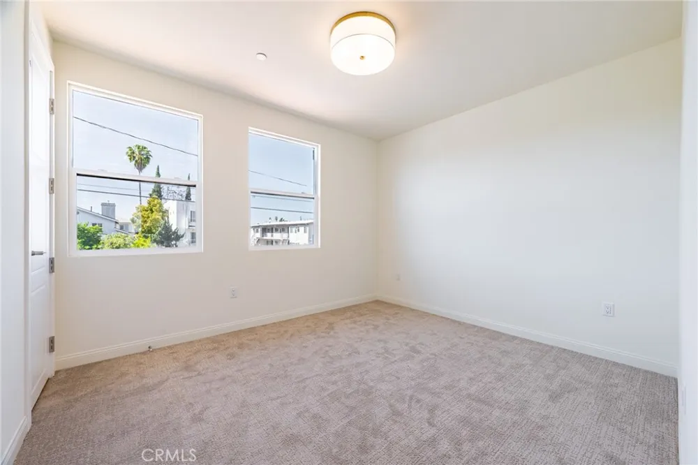 190 New Ave #5 Monterey Park, CA 91755