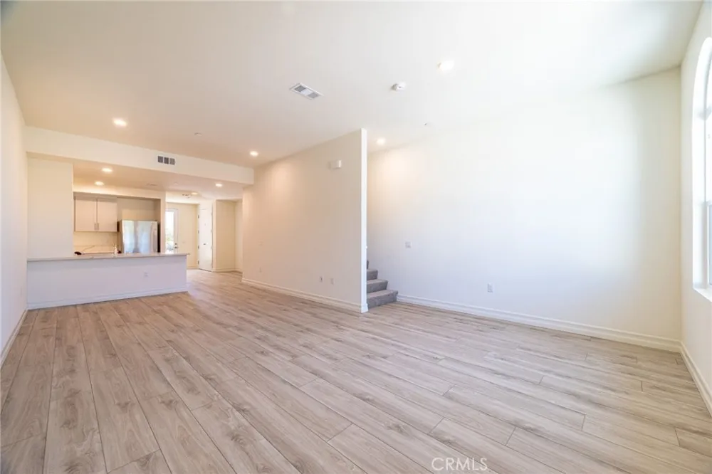 190 New Ave #5 Monterey Park, CA 91755
