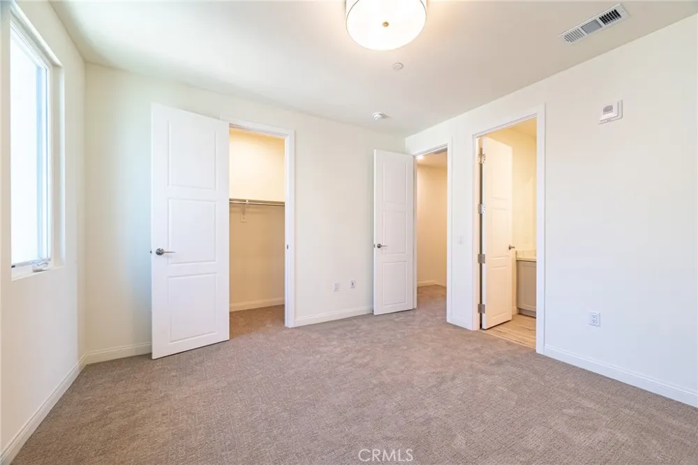 190 New Ave #5 Monterey Park, CA 91755