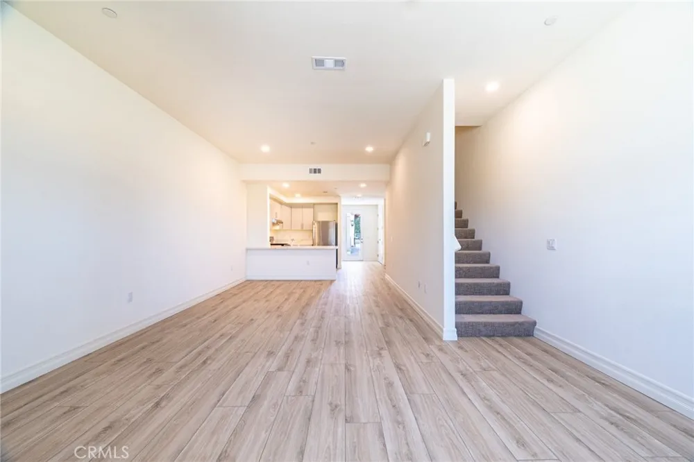 190 New Ave #5 Monterey Park, CA 91755
