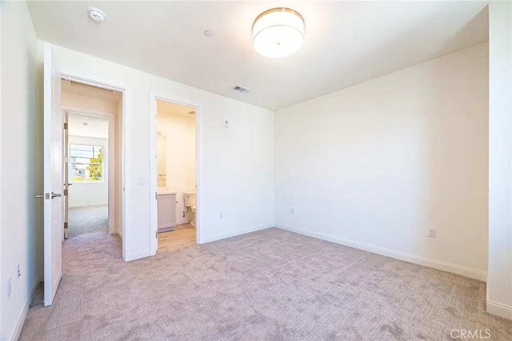 190 New Ave #5 Monterey Park, CA 91755