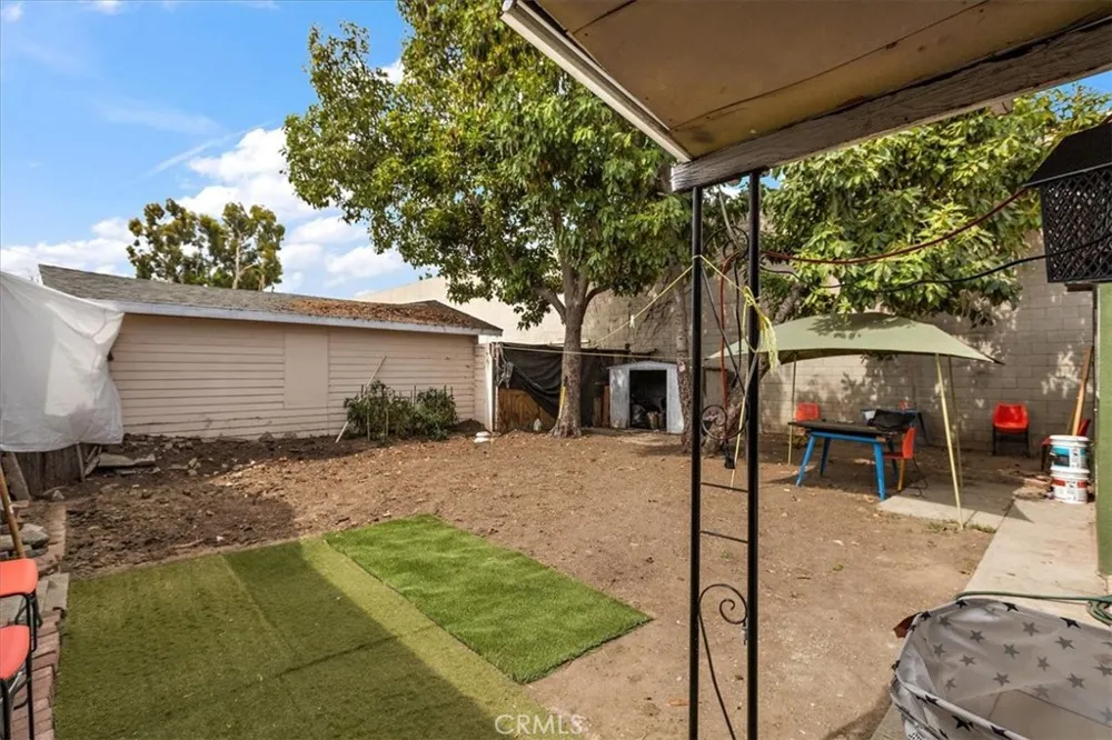 3025 Burton Rosemead, CA 91770