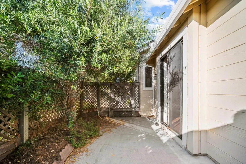 1037 Olympic Lane Seaside, CA 93955