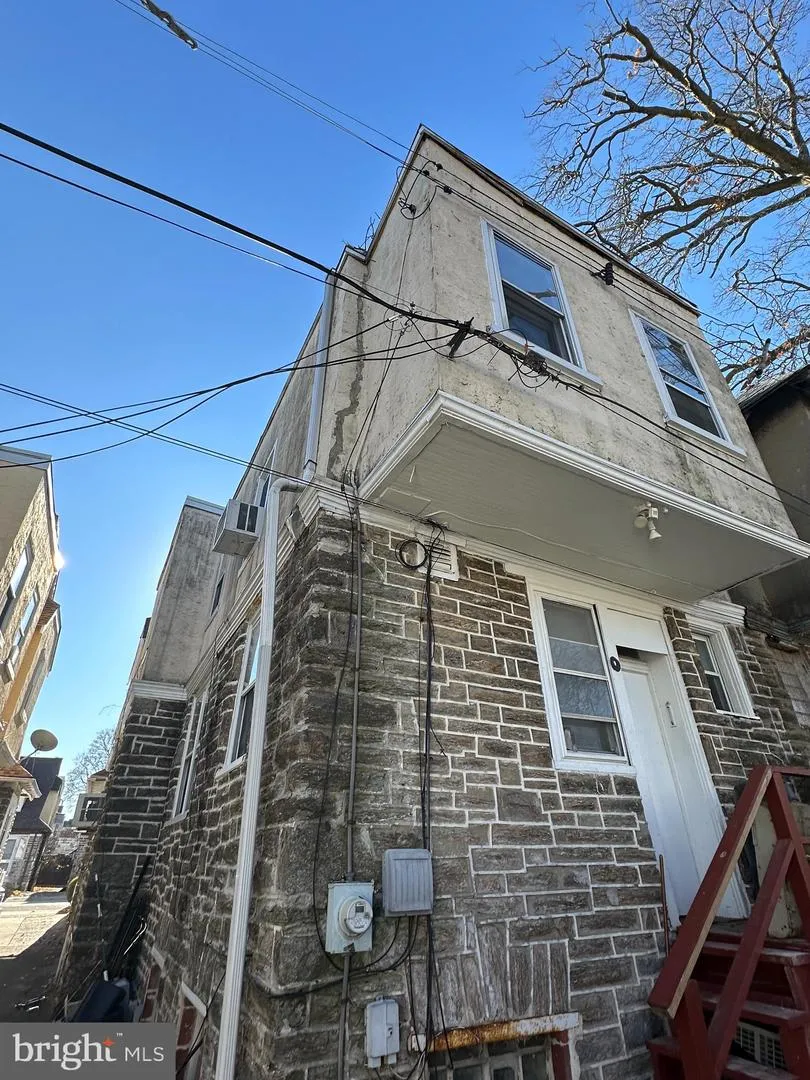 1425 WIDENER PLACE Philadelphia, PA 19141