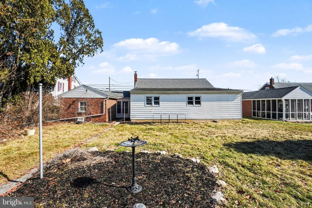 1105 STATE DRIVE Lebanon, PA 17042
