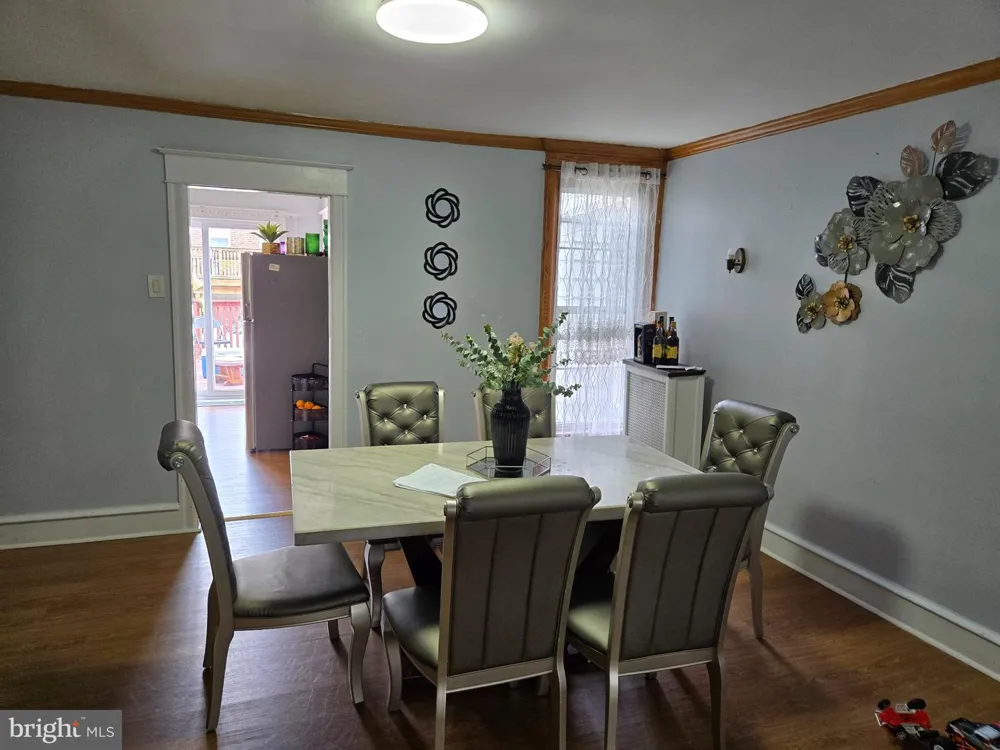3355 PRINCETON AVENUE Philadelphia, PA 19149