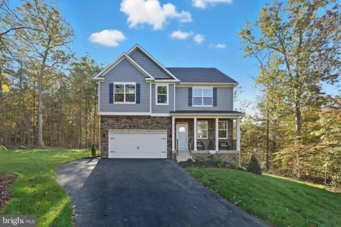 234 GLENMORE LANE
