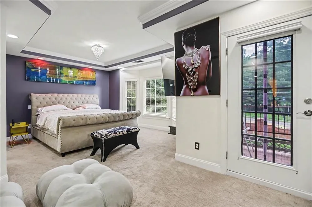 6375 Glenridge Drive Sandy Springs, GA 30328