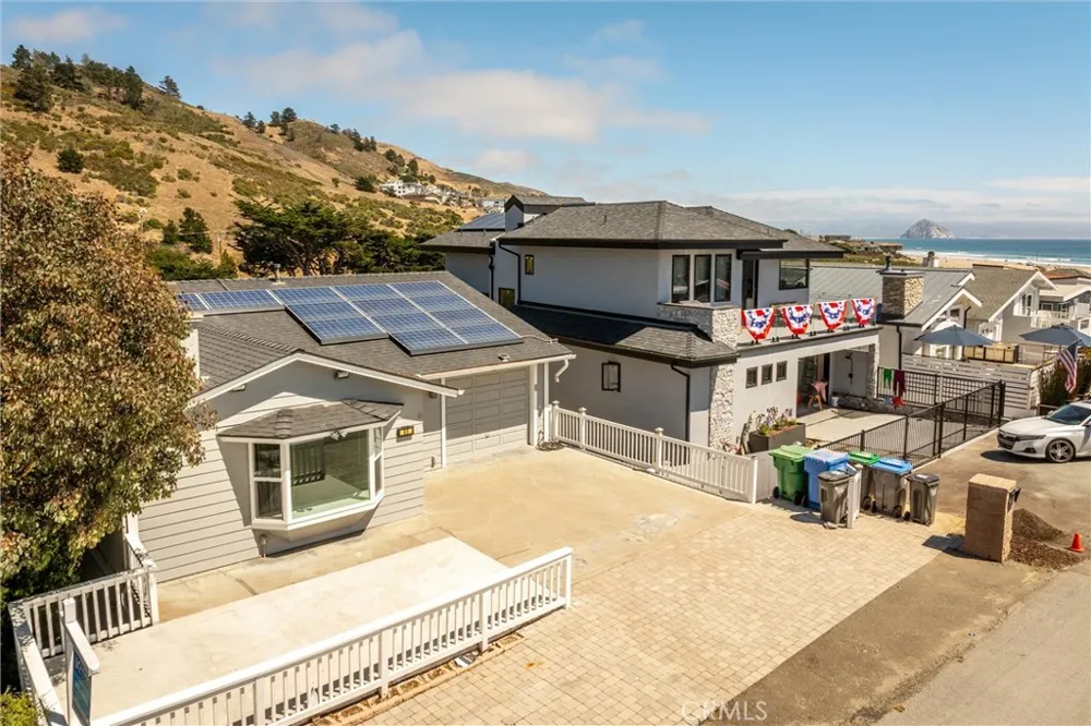 96 24th Street Cayucos, CA 93430