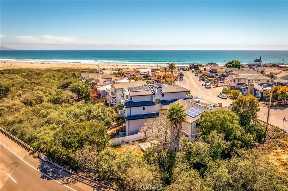 96 24th Street Cayucos, CA 93430