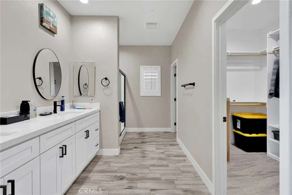 9831 Buttemere Phelan, CA 92371