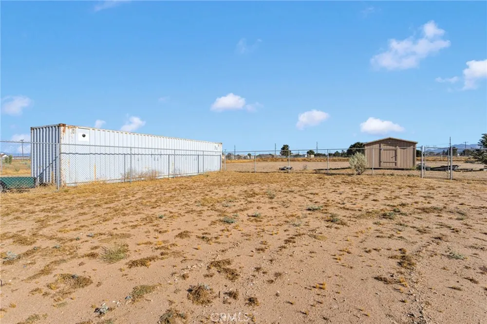 9831 Buttemere Phelan, CA 92371