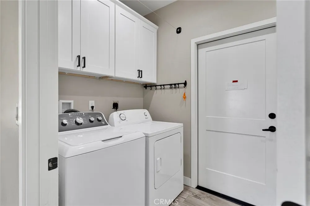 9831 Buttemere Phelan, CA 92371