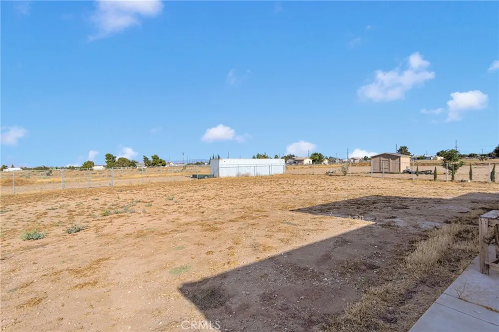 9831 Buttemere Phelan, CA 92371