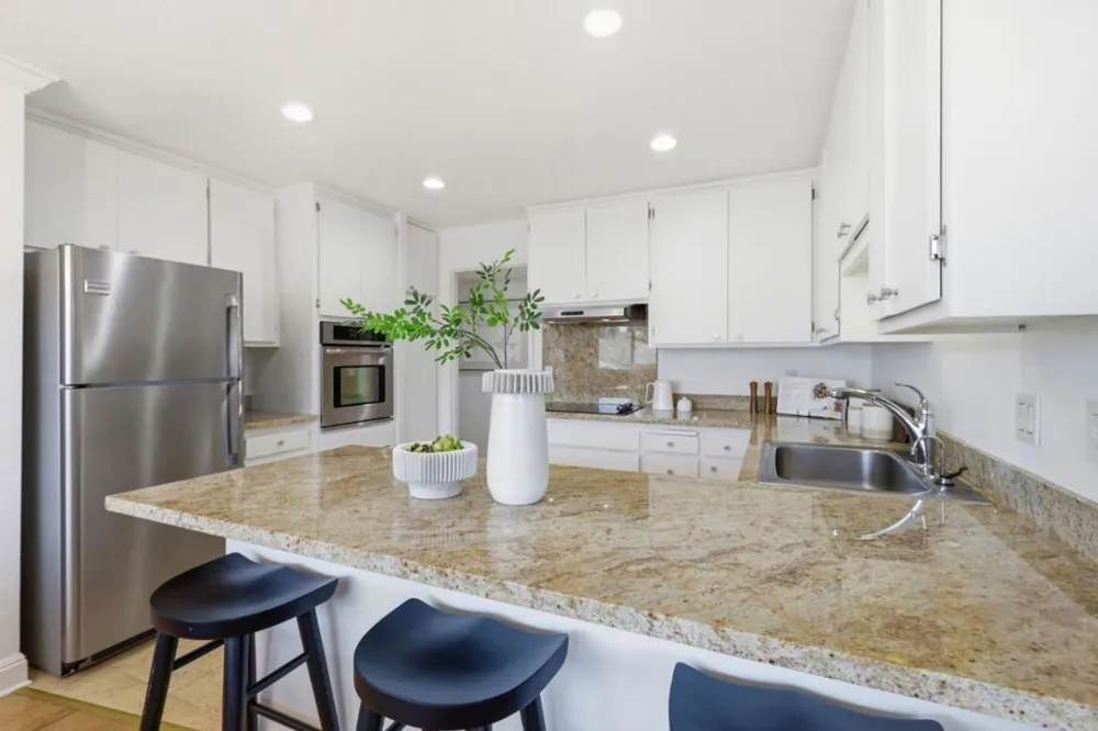 1540 San Antonio Street Menlo Park, CA 94025