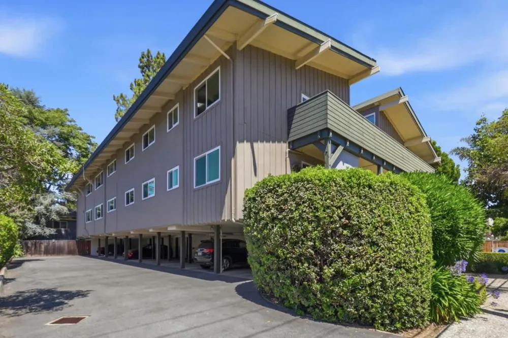 1540 San Antonio Street Menlo Park, CA 94025