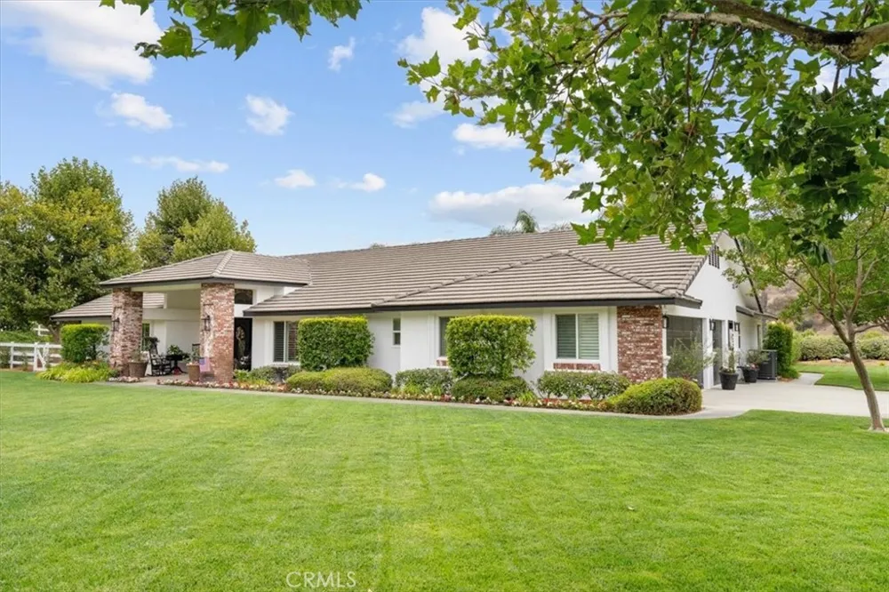 28845 Live Oak Canyon Redlands, CA 92373