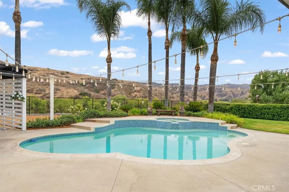 28845 Live Oak Canyon Redlands, CA 92373