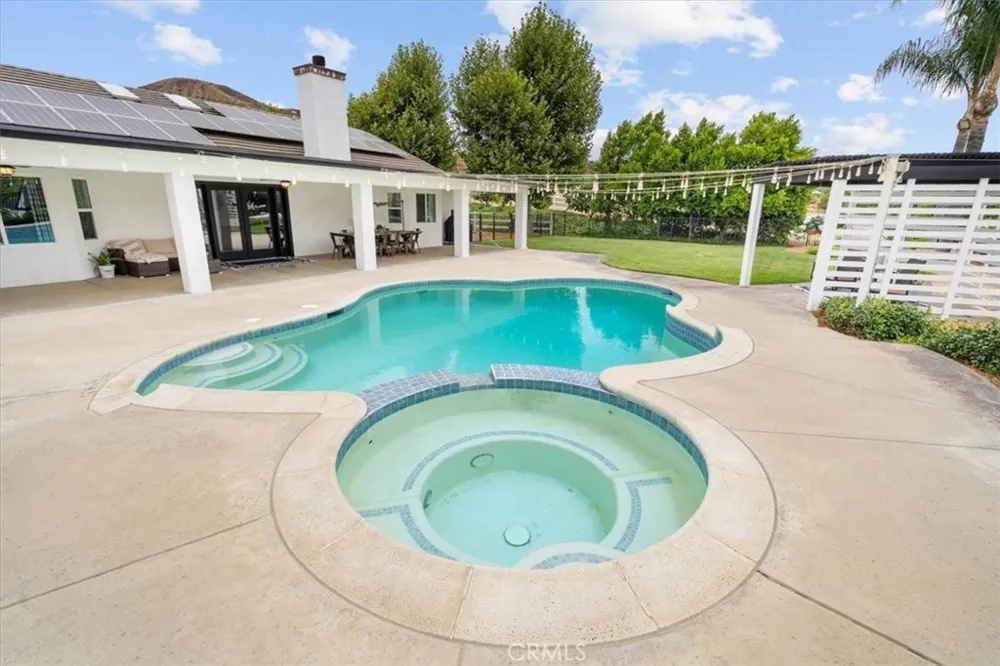 28845 Live Oak Canyon Redlands, CA 92373