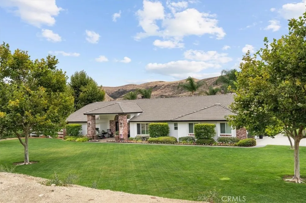 28845 Live Oak Canyon Redlands, CA 92373