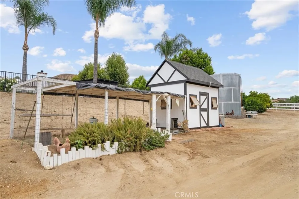 28845 Live Oak Canyon Redlands, CA 92373
