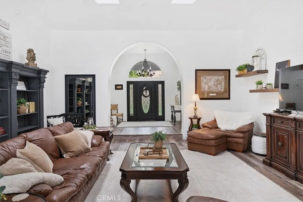 28845 Live Oak Canyon Redlands, CA 92373