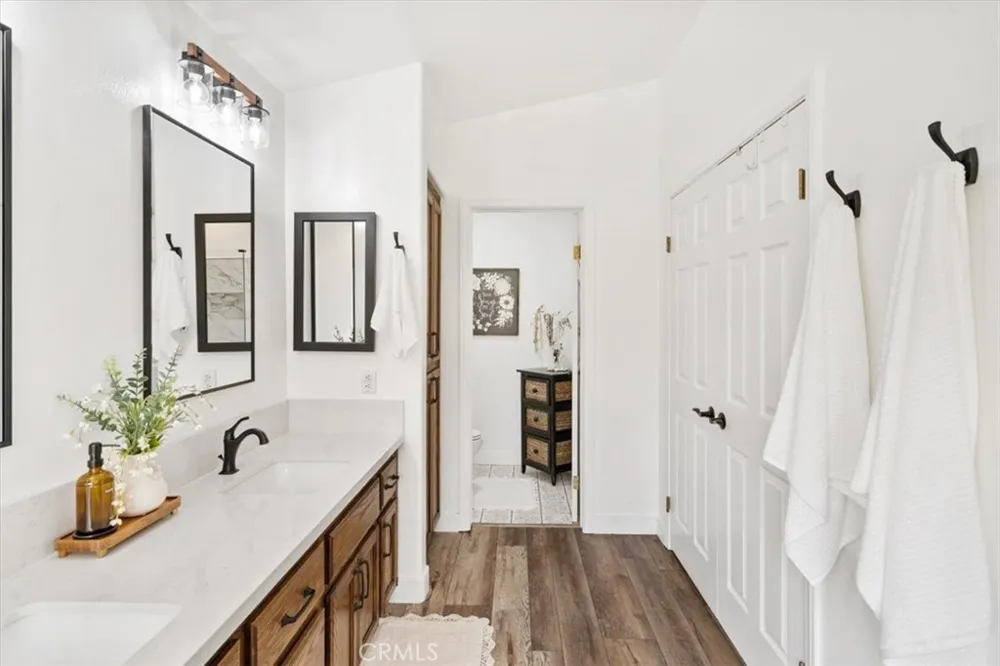 28845 Live Oak Canyon Redlands, CA 92373