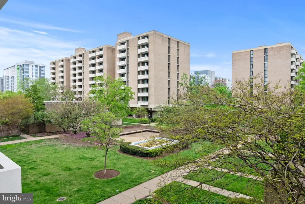 1250 4TH STREET SW #W107 Washington, DC 20024