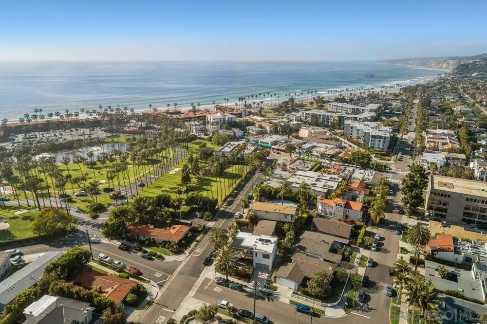 Address Not Shown La Jolla, CA 92037