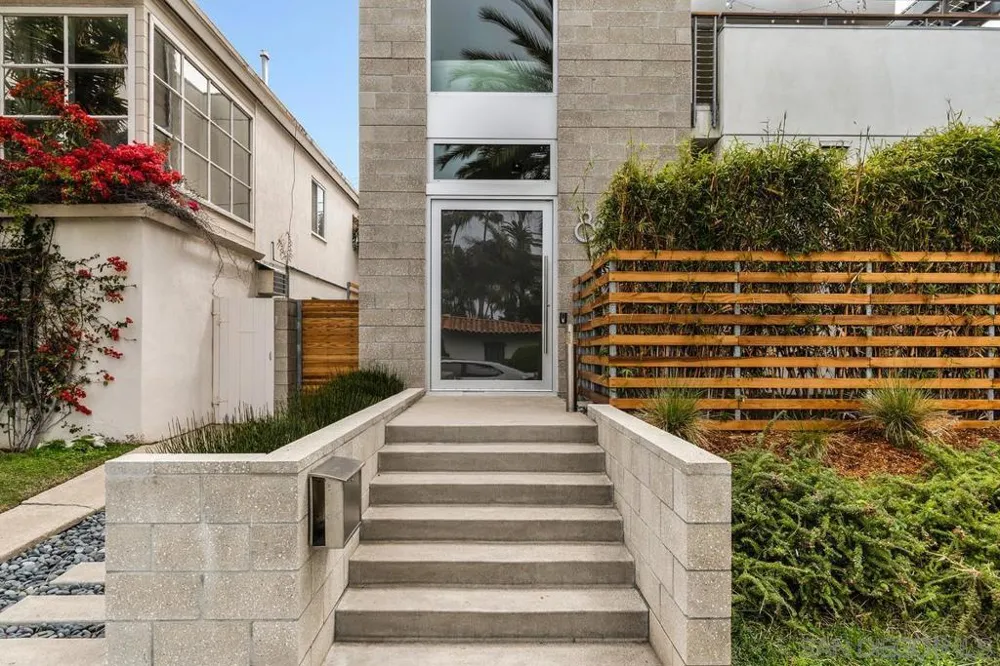 Address Not Shown La Jolla, CA 92037