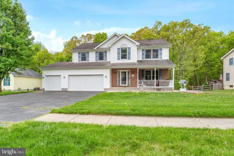 76 WATSON WAY