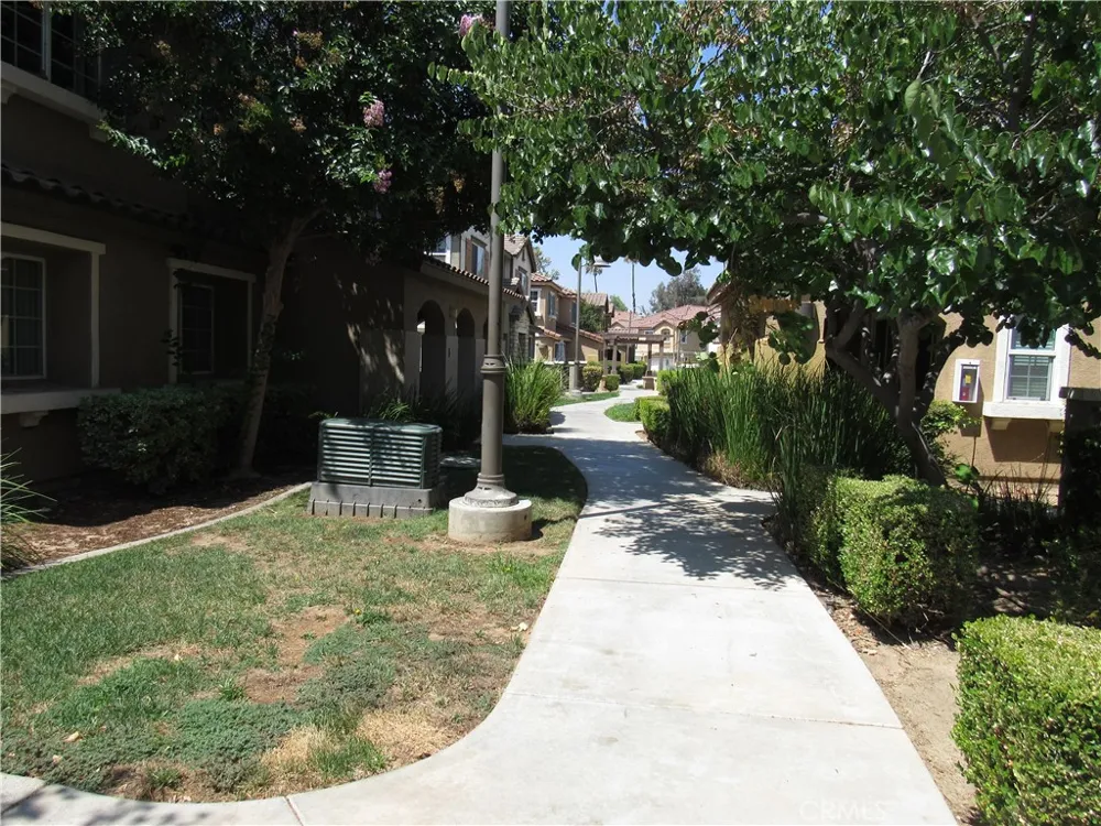 25890 Iris Ave #B Moreno Valley, CA 92551