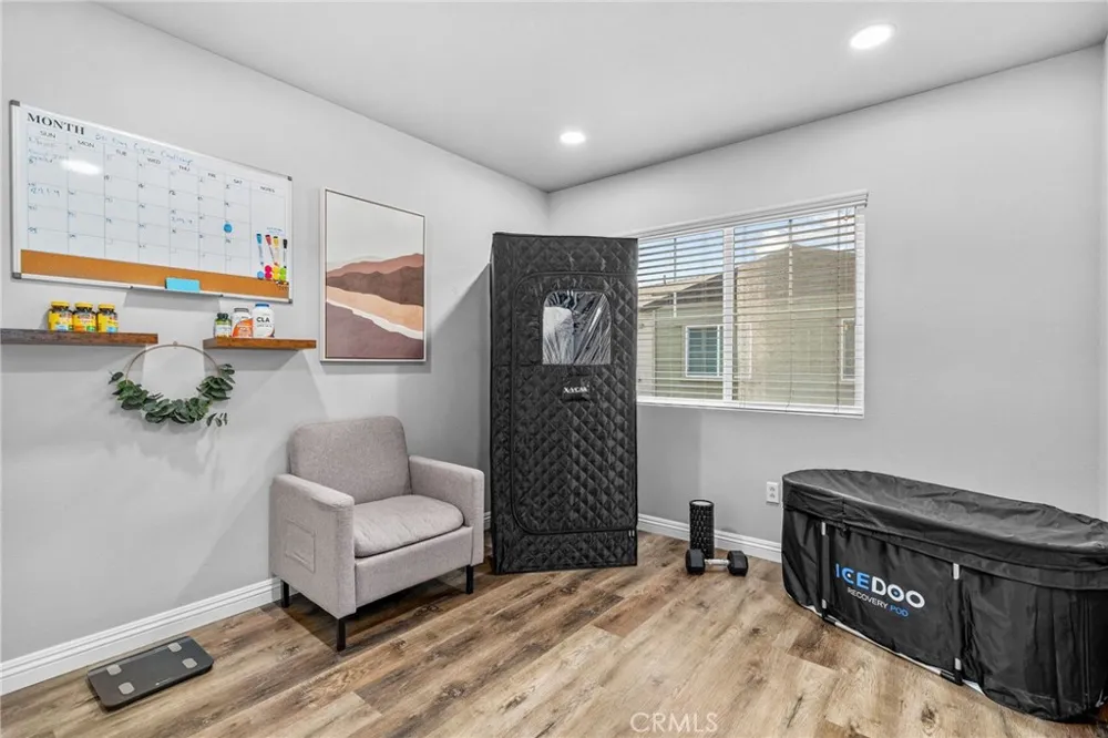 1989 Annandale Way Pomona, CA 91767